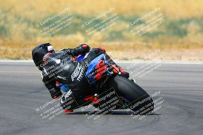 media/Apr-30-2023-CRA (Sun) [[020fcf5d43]]/Race 11-600 Expert Superbike/